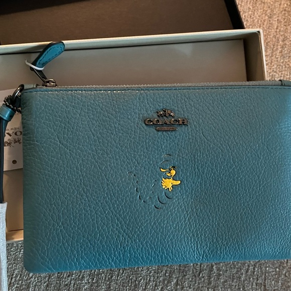 COPY - NWT in Box! Coach Snoopy collection large zip wristlet - Ocean blue- - Picture 2 of 6